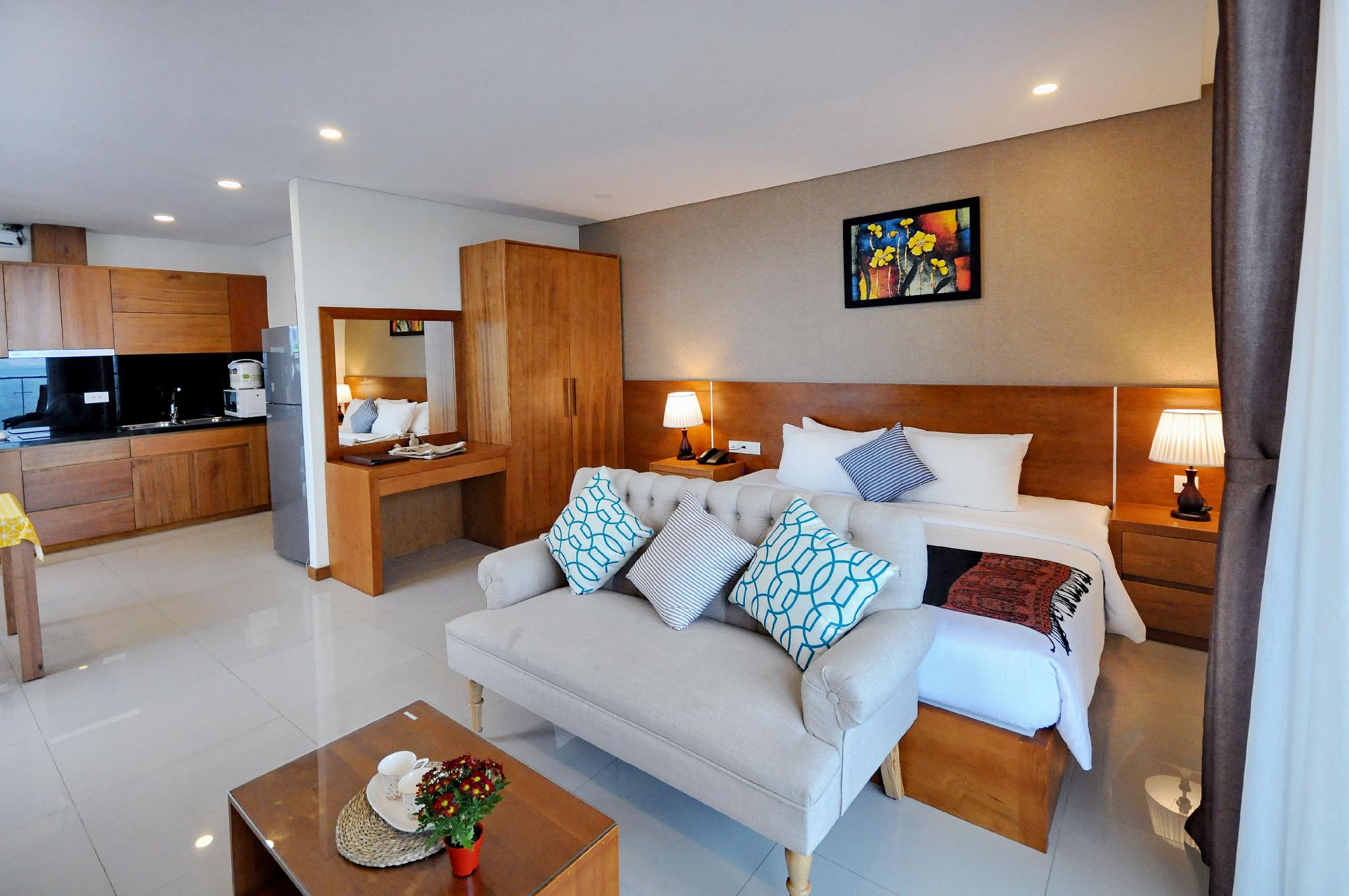 Holi Beach Hotel & Apartments image 1