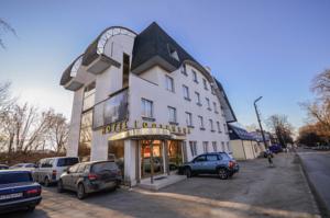 Hotel ESENIN photo 5