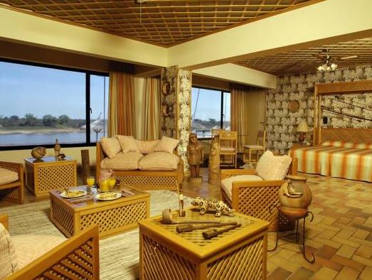 Resort Yacht y Golf Club Paraguayo image 1