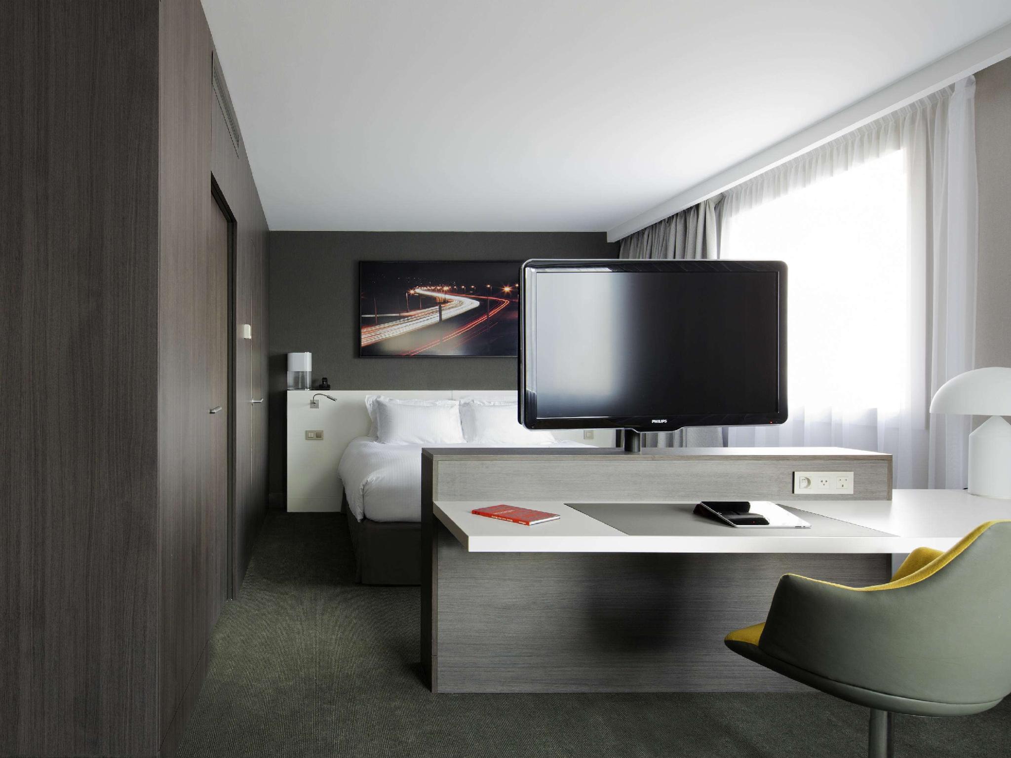 Pullman Paris La D Room Type - JUNIOR SUITE, 1 King Size bed
