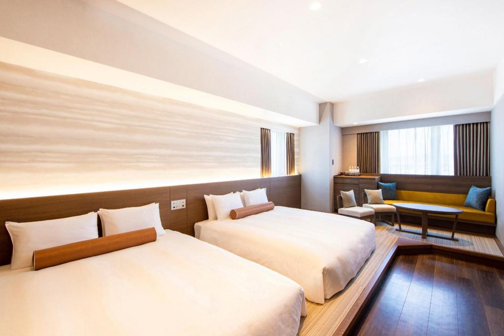 karaksa hotel grande Shin-Osaka Tower Room Type - High Floor Royal Grande Room