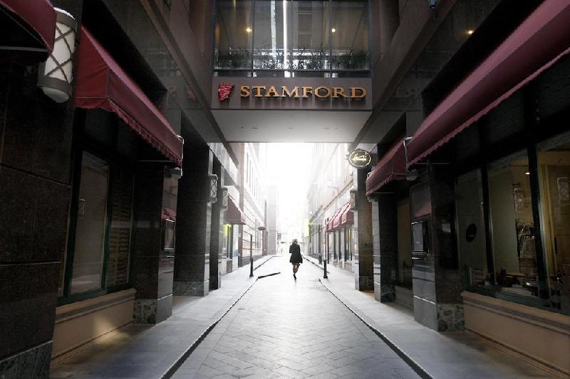 Stamford Plaza Melbourne Room Type - Studio Queen Suite