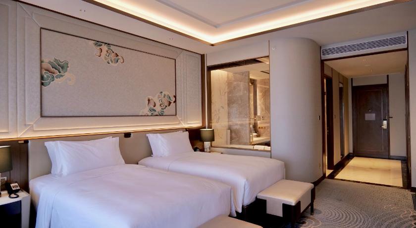 Sofitel Xiong An Room Type - Luxury Room with Club Millésime Access, Two Single Beds