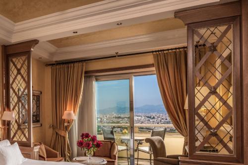 Rome Cavalieri, A Waldorf Astoria Hotel by Hilton Room Type - TWIN IMPERIAL ROME VIEW