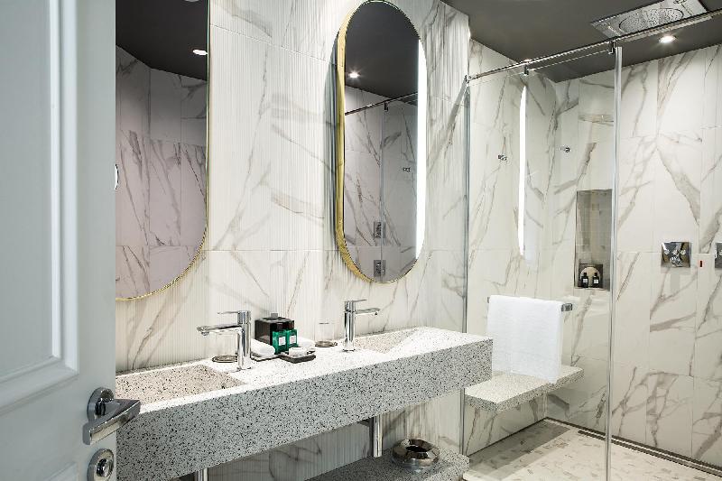 Sofitel Rome Villa Borghese Room Type - Premium Luxury Room