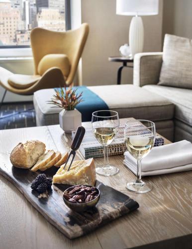 The Shelburne Sonesta New York Room Type - One Bedroom Apartment - 1 Bed