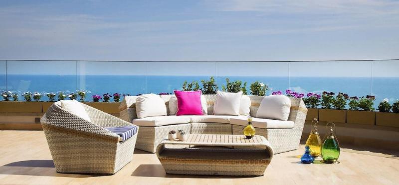 Divan Mersin - Tap to explore photos