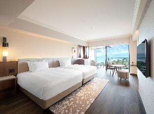 Oriental Hotel Okinawa Resort & Spa Room Type - Club Room