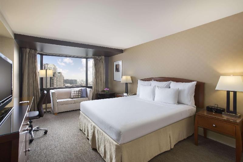 Parc 55 San Francisco - A Hilton Hotel Room Type - DELUXE VIEW - 1 BED Parc 55 San Francisco - A Hilton Hotel Room Type - DELUXE VIEW - 1 BED