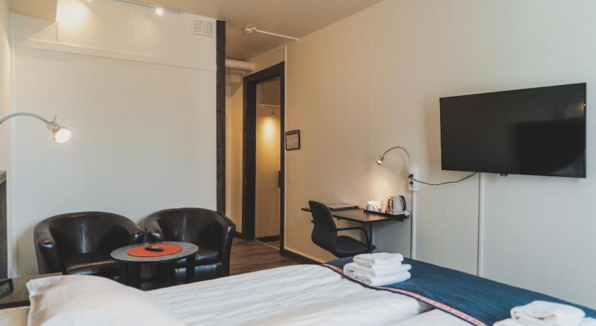 Best Western Hotel Arctic Eden Room Type - Superior Queen Room