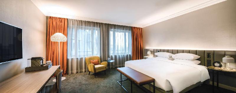 Hilton Brussels Grand Place Room Type - Executive King Room - Lounge Access