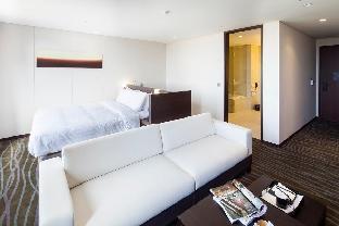 Hotel The Born Jeju - Tap to explore photos