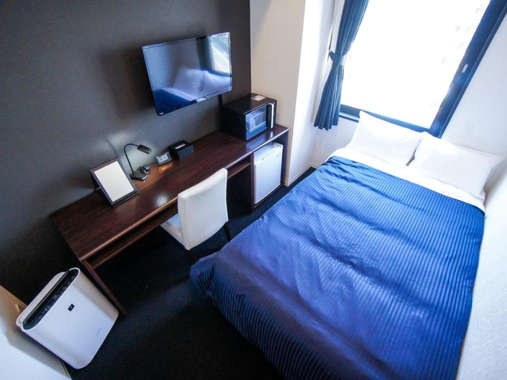 HOTEL LiVEMAX Tokyo Shiomi Ekimae Room Type - Semi Double Room-Non-Smoking