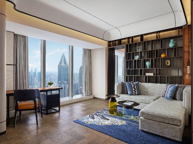 Conrad Shanghai Room Type - Premium King Suite with Bund View
