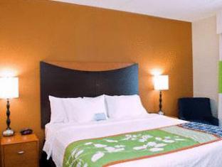 Fairfield Inn & Suites Columbus Polaris - Tap to explore photos