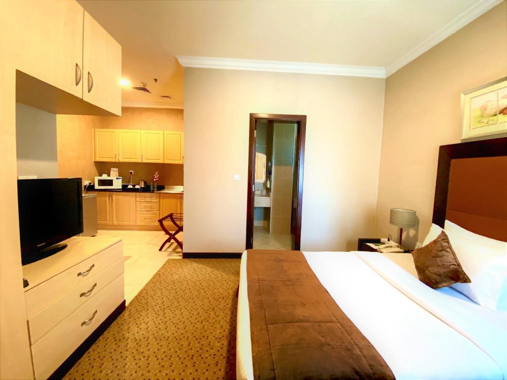 Kingsgate Hotel Doha Room Type - Superior Queen Room