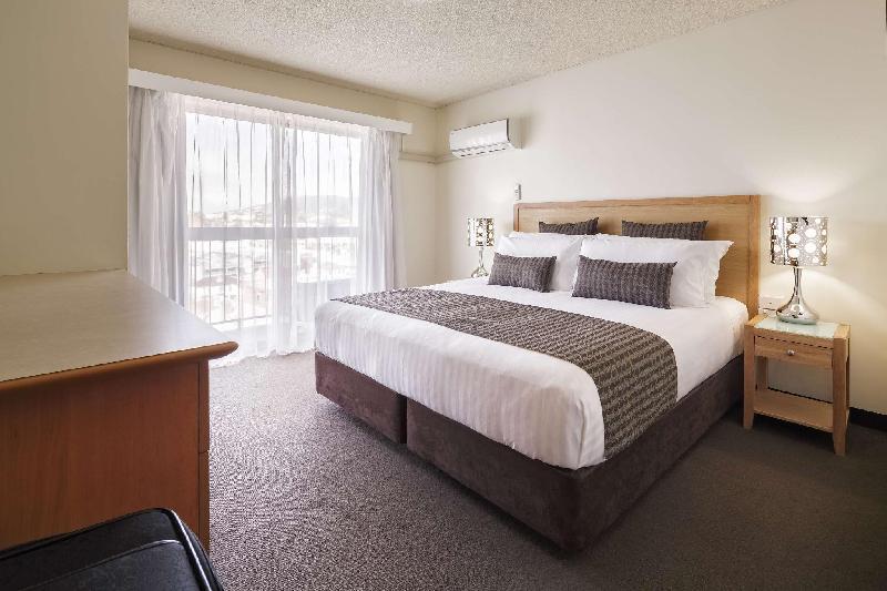 Best Western Hobart - Tap to explore photos