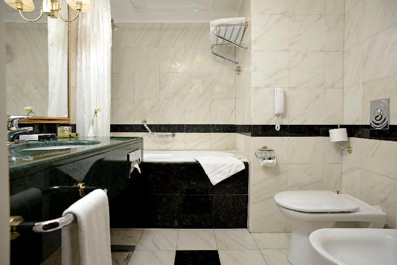 Grand Hotel Bucharest Room Type - Room DELUXE