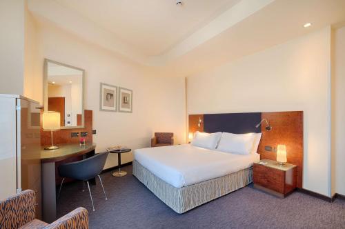 NH Bergamo Room Type - Superior room