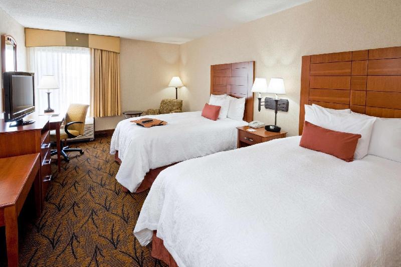 Hampton Inn Boston - Logan Airport - Tap to explore photos