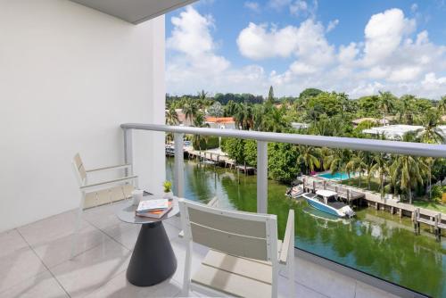The Altair Bay Harbor Hotel Room Type - Grand Deluxe One Bedroom King Suite with Balcony The Altair Bay Harbor Hotel Room Type - Grand Deluxe One Bedroom King Suite with Balcony