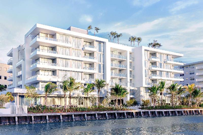 The Altair Bay Harbor Hotel Room Type - Deluxe King Room With Balcony Accessible Water View