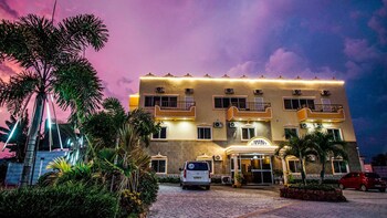 Airport Hotel