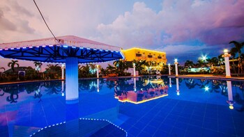 Airport Hotel photo 2