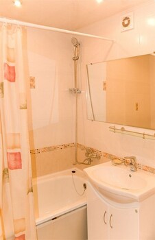 Apartments Megapolis on Koltsovskaya 30A photo 4
