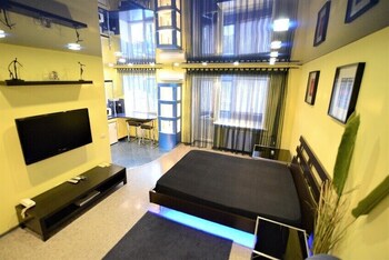 Apartments Megapolis on Koltsovskaya 30A photo 2