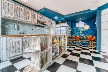 Shared Kitchen Facilities