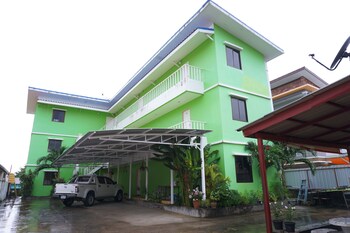 Pranee Building Pranee Mansion Airport in Phuket Province | 2025 Updated prices, deals ...