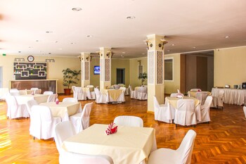 Devon Resort & Spa photo 2