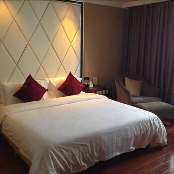 Hotel ST. Jack photo 4