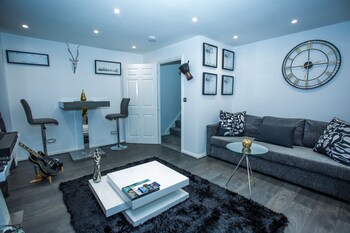 Phamphy Luxury Home