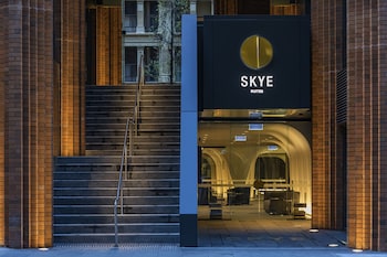 SKYE Suites Sydney image 1