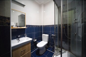 Euro Hotel photo 2