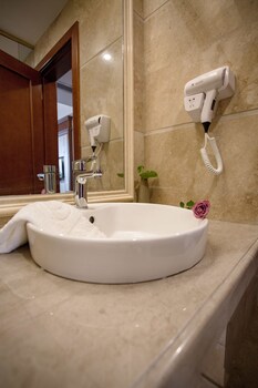 Rong Da Jiu Zhou Hotel photo 2