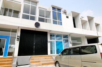 Sky Residence Cimanggis 1 Depok by Airy Rooms photo 5