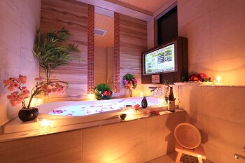 HOTEL AURA ASIAN RESORT Kawagoe - Adult Only photo 2