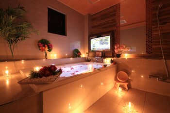 HOTEL AURA ASIAN RESORT Kawagoe - Adult Only photo 4