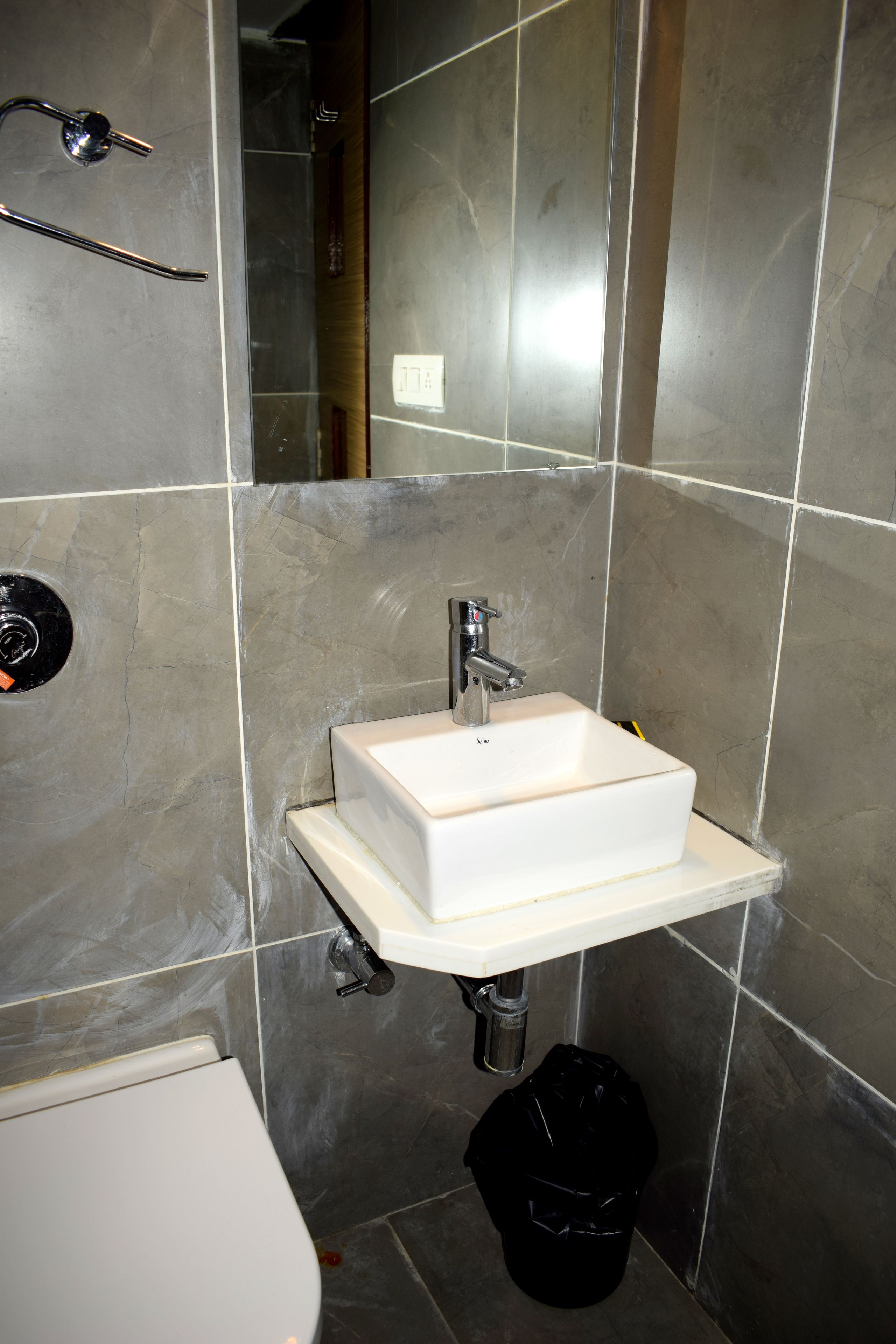 Hotel Acme by Sky Stays photo 2