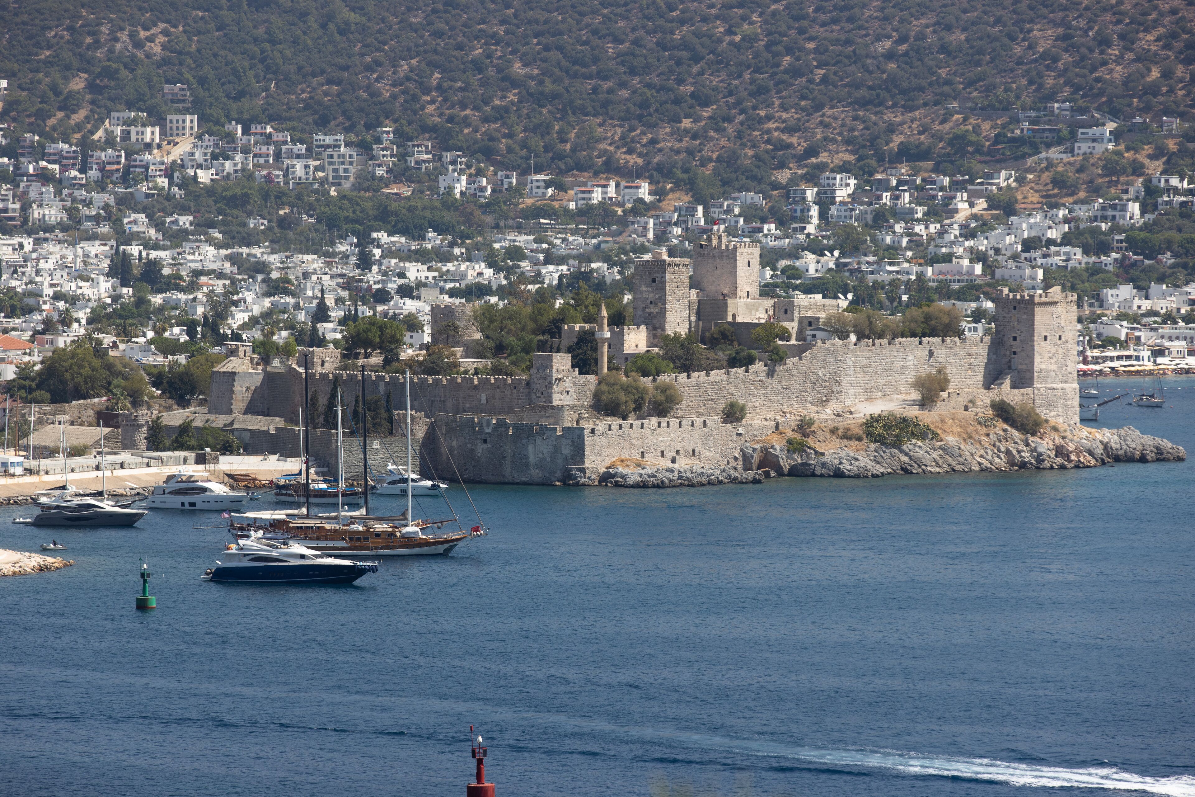 METT Hotel & Beach Resort Bodrum - Tap to explore photos