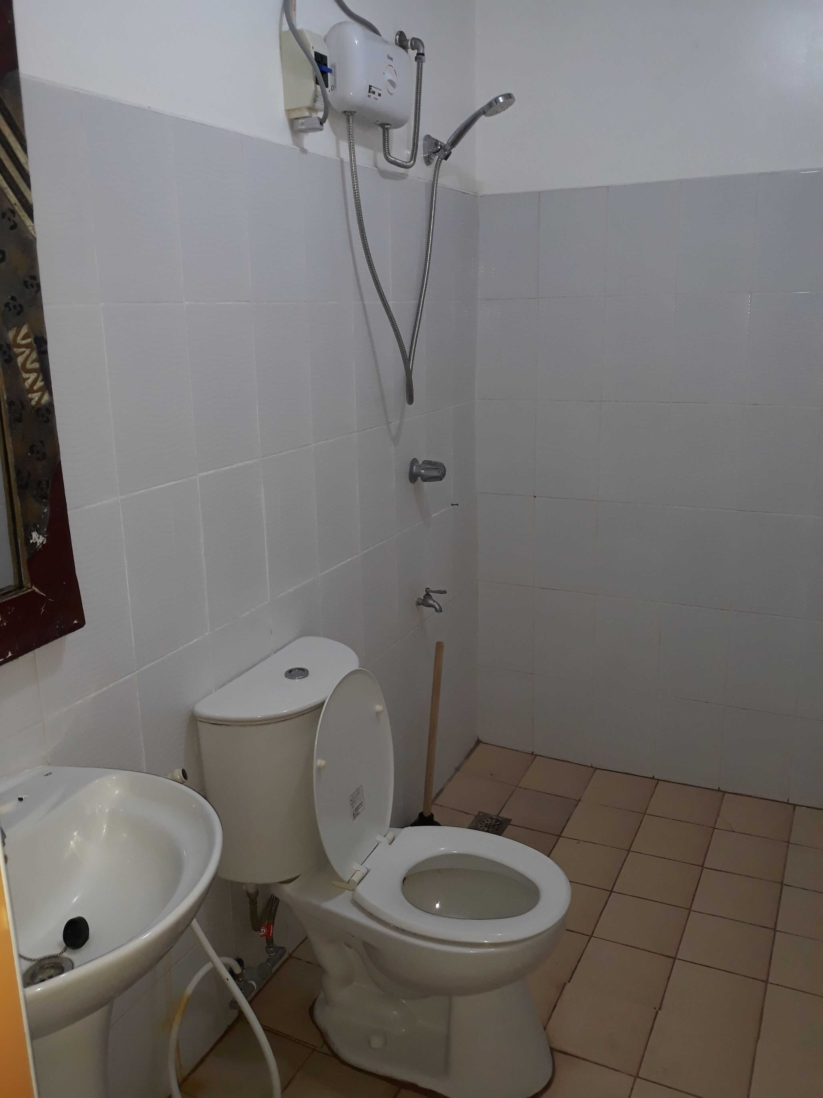 Shane Beach Resort photo 4