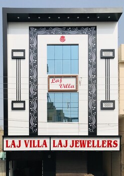 Laj Villa image 1