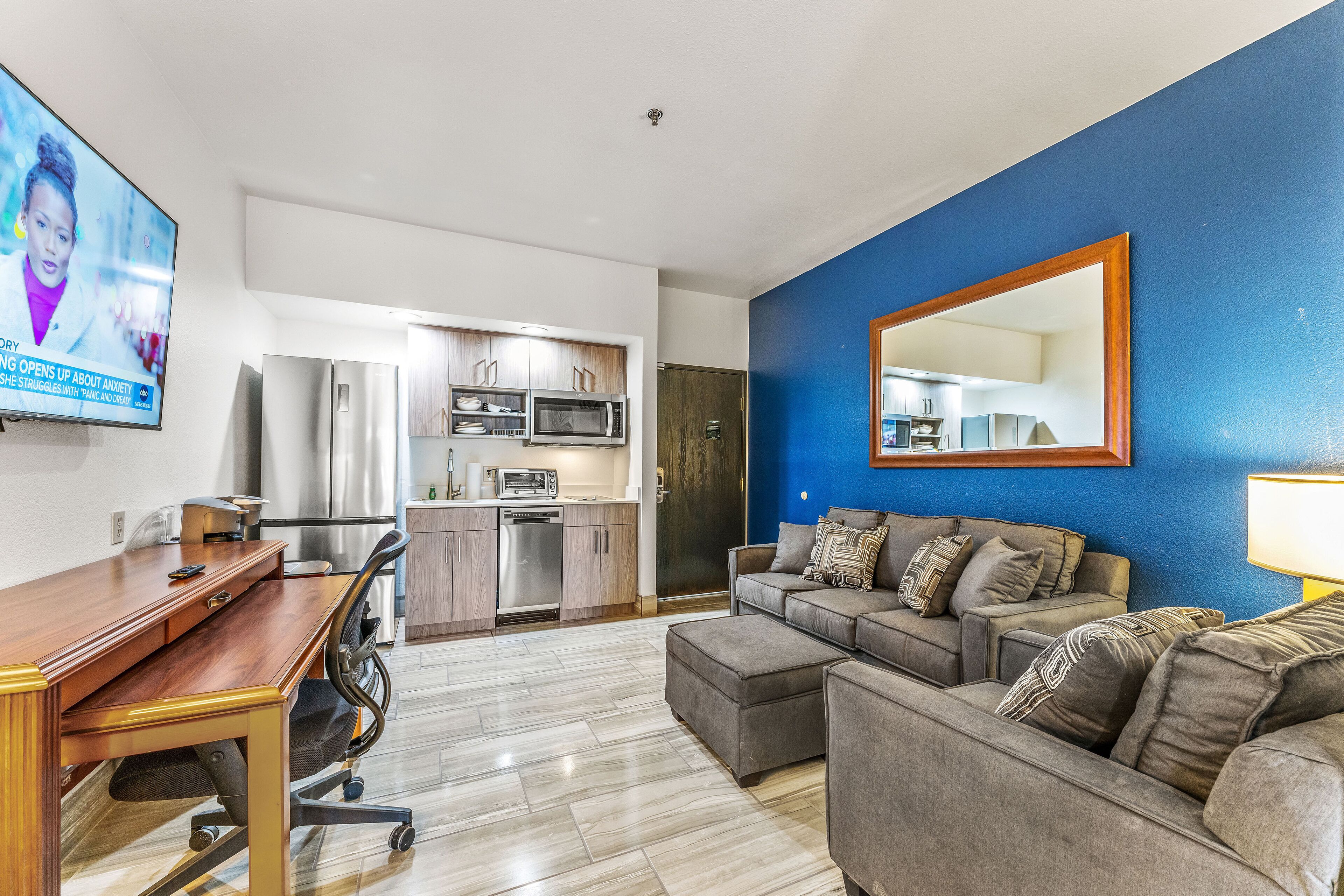 Metro Tempe Extended Stay - Tap to explore photos