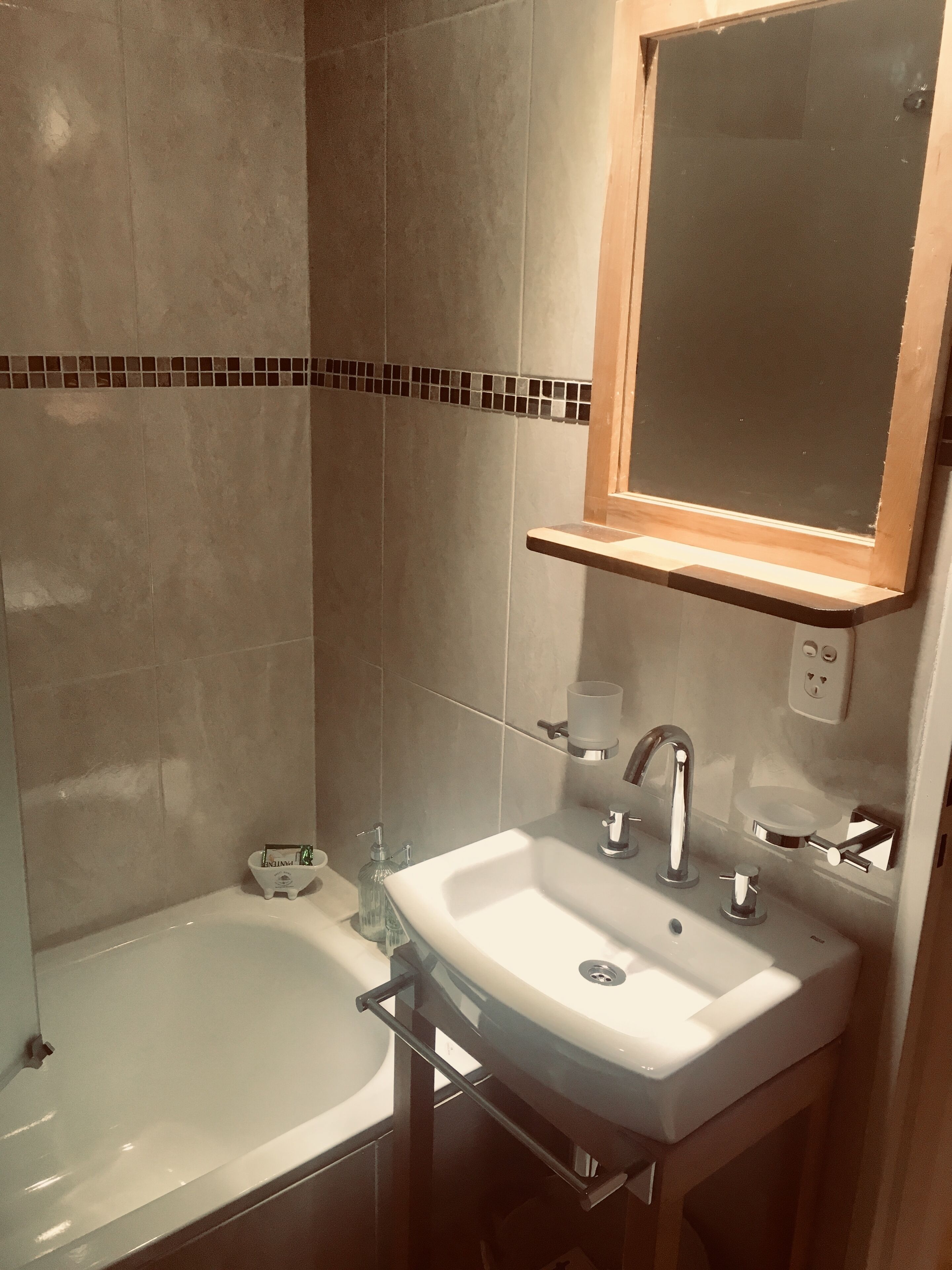 RGA Apartments photo 3