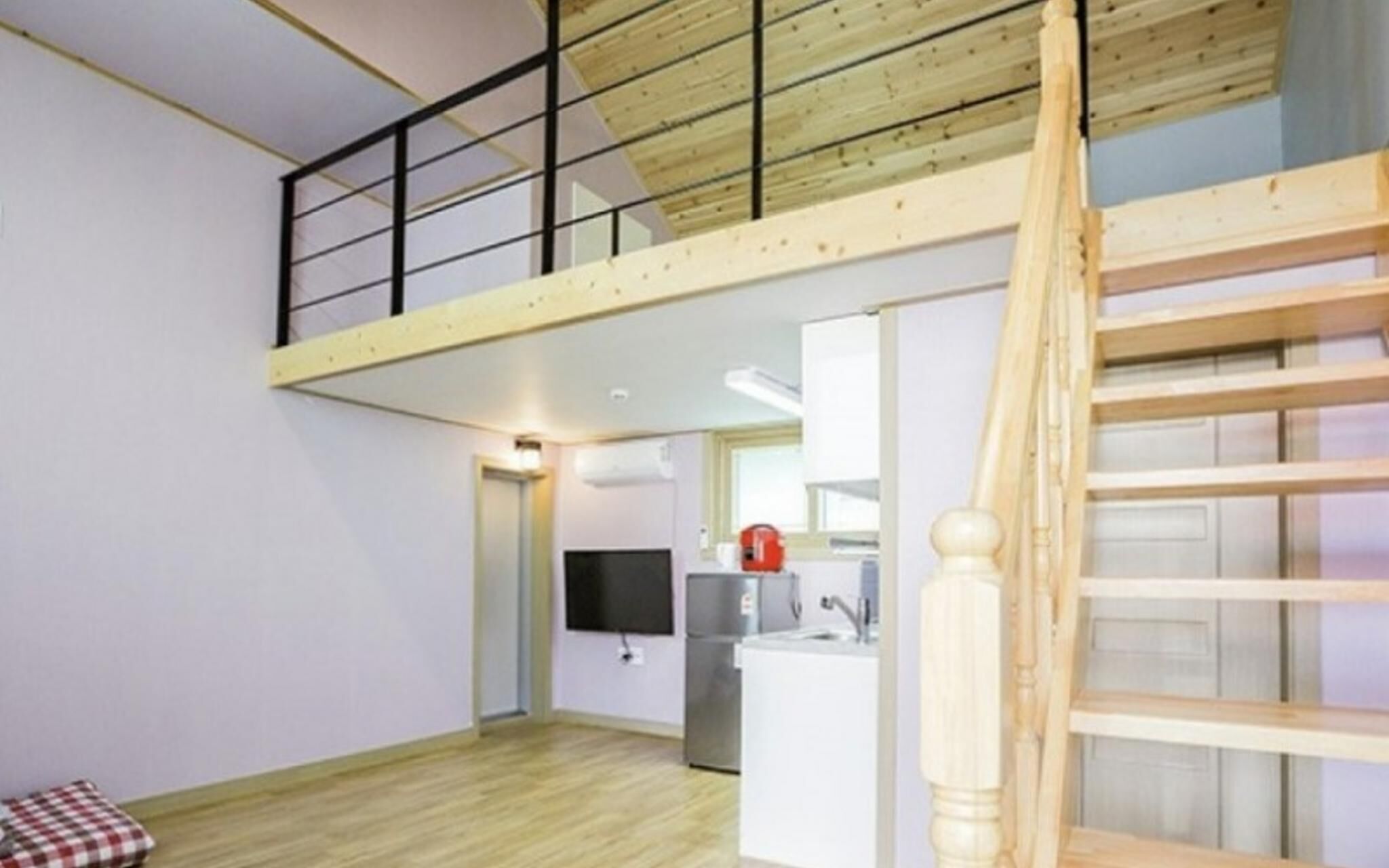 Taean Solbat Pension