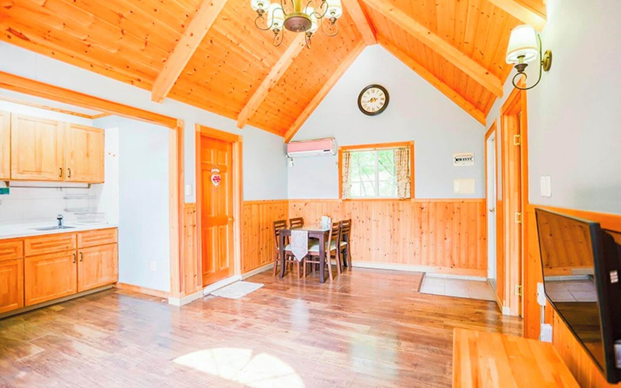 Muju Bandi Pension photo 2