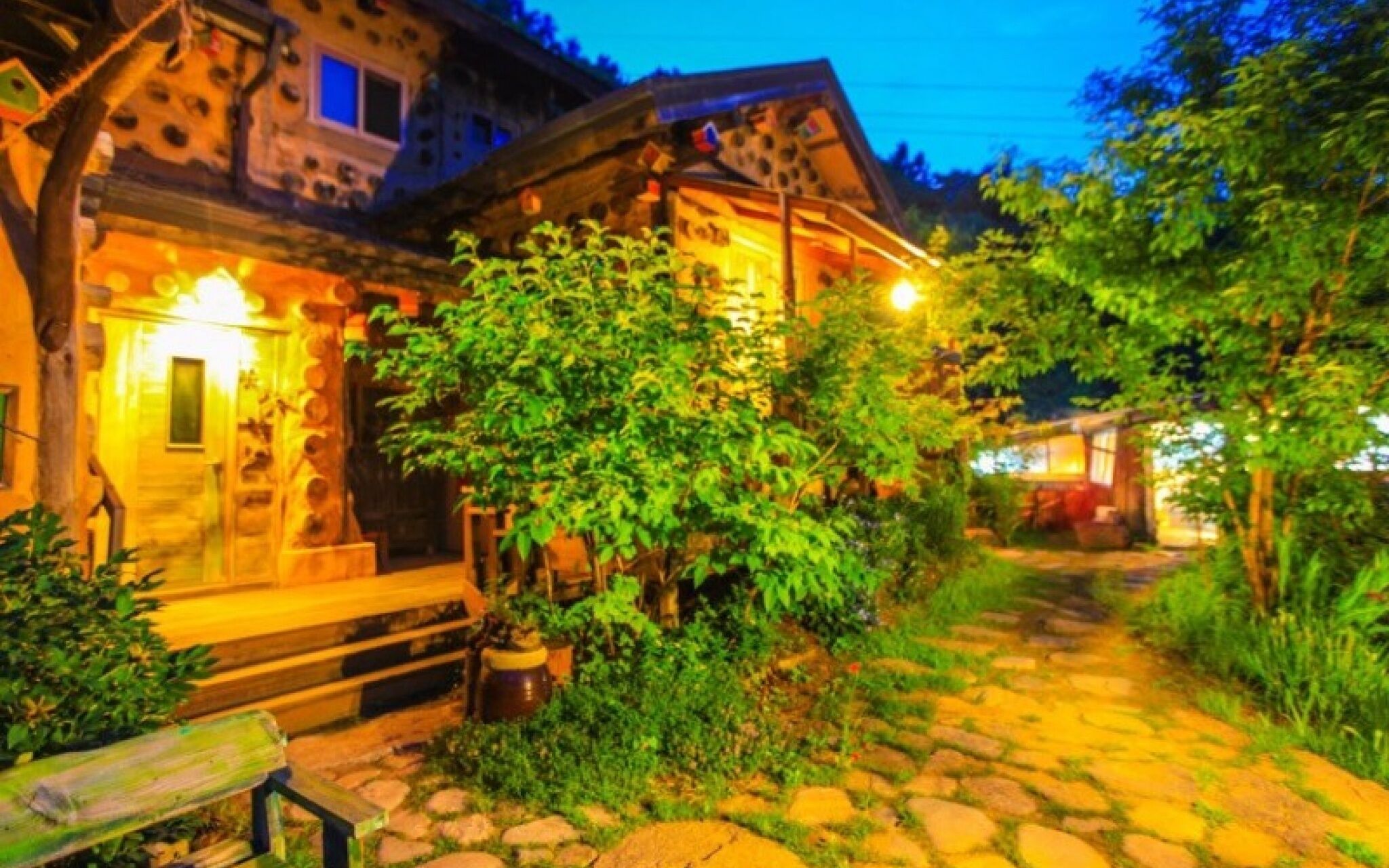 Pyeongchang Dolbaenamu Segeuru Pension photo 3